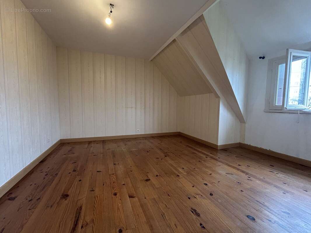 2eme - Maison à DOUARNENEZ