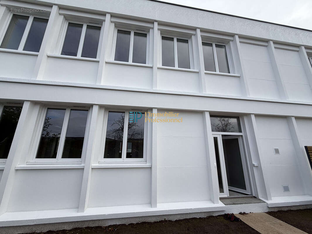 Commerce à LANESTER