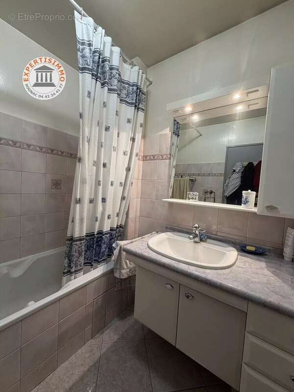 Berre - grand t4 100m² - vue panoramique - photo 11