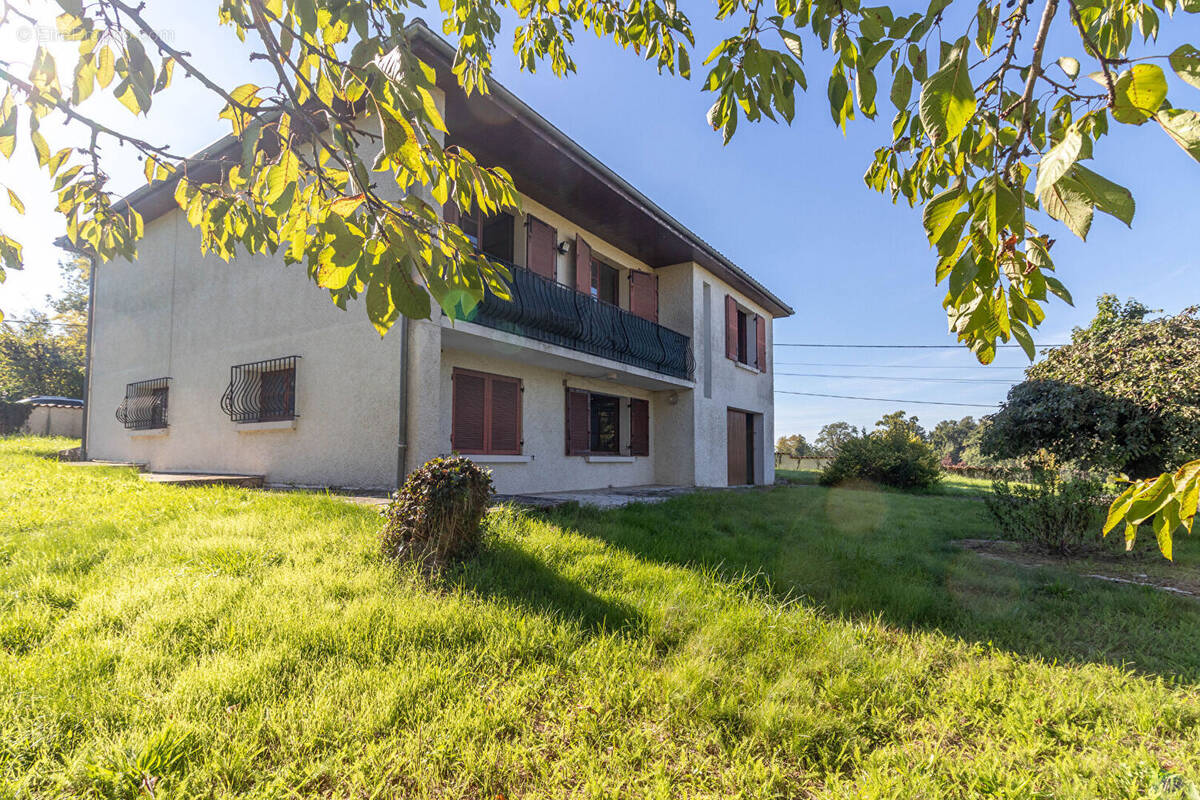 Maison à COULOUNIEIX-CHAMIERS