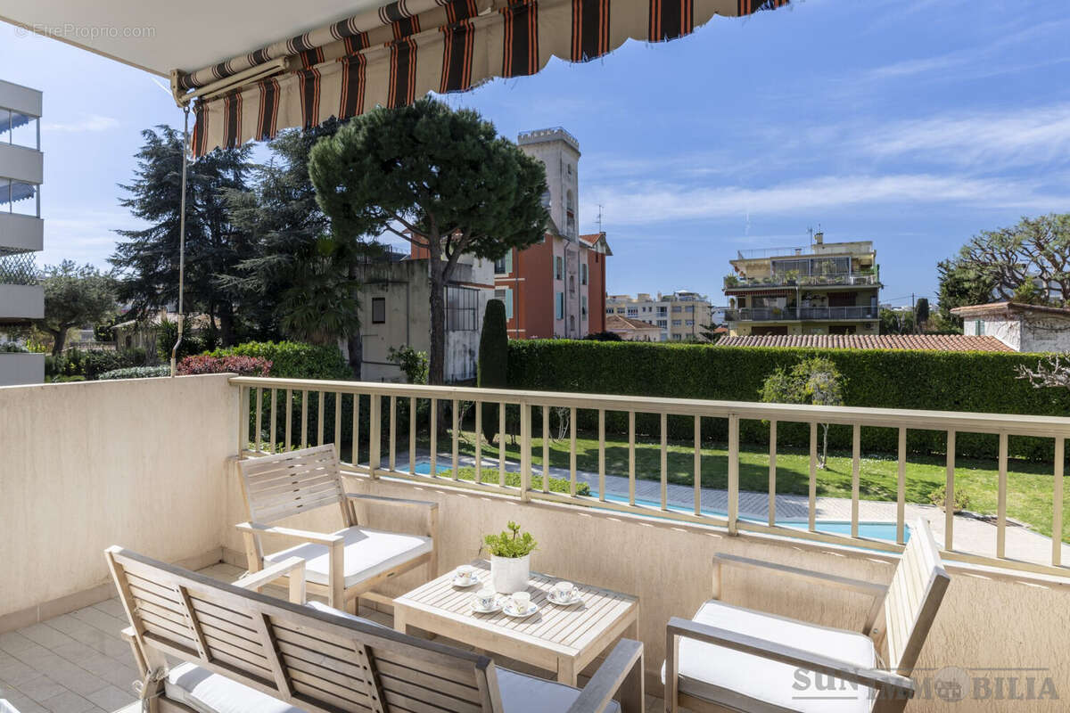 Appartement 92 m² à Saint-Laurent-Du-Var  - photo 9