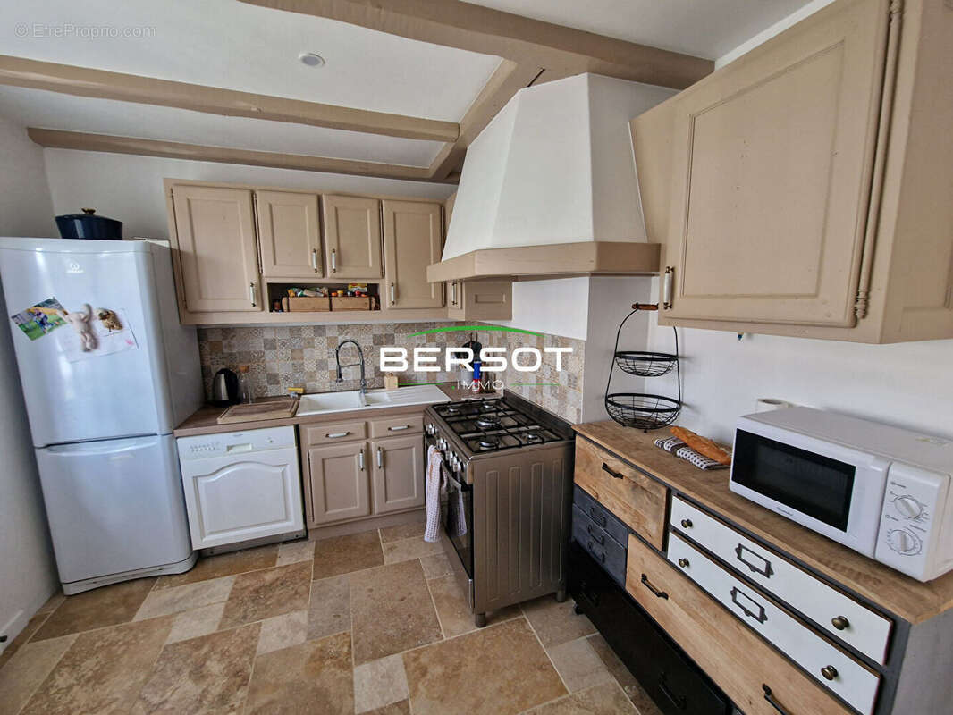 Maison à CHASSEY-LES-MONTBOZON