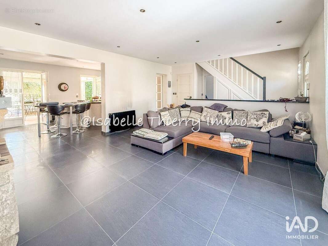 Photo 7 - Maison à MONTLHERY