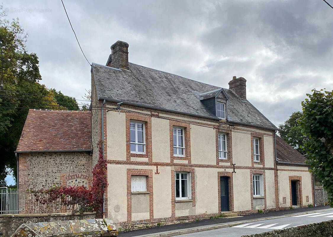 Maison à L&#039;AIGLE