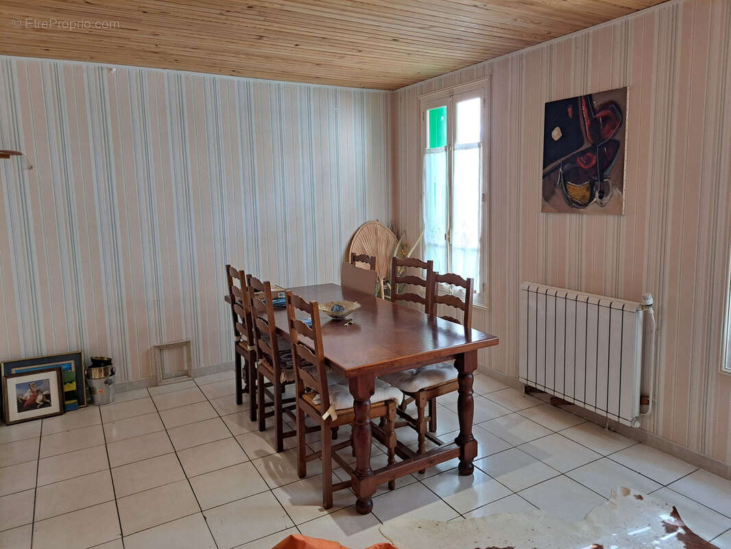 Maison à QUILLAN
