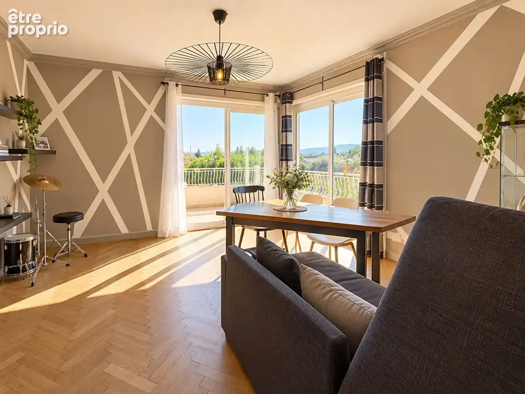 MAISON 152 M²  4 CHAMBRES  2 500 M² DE TERRAIN  Riorges - St Romain la Motte - photo 4