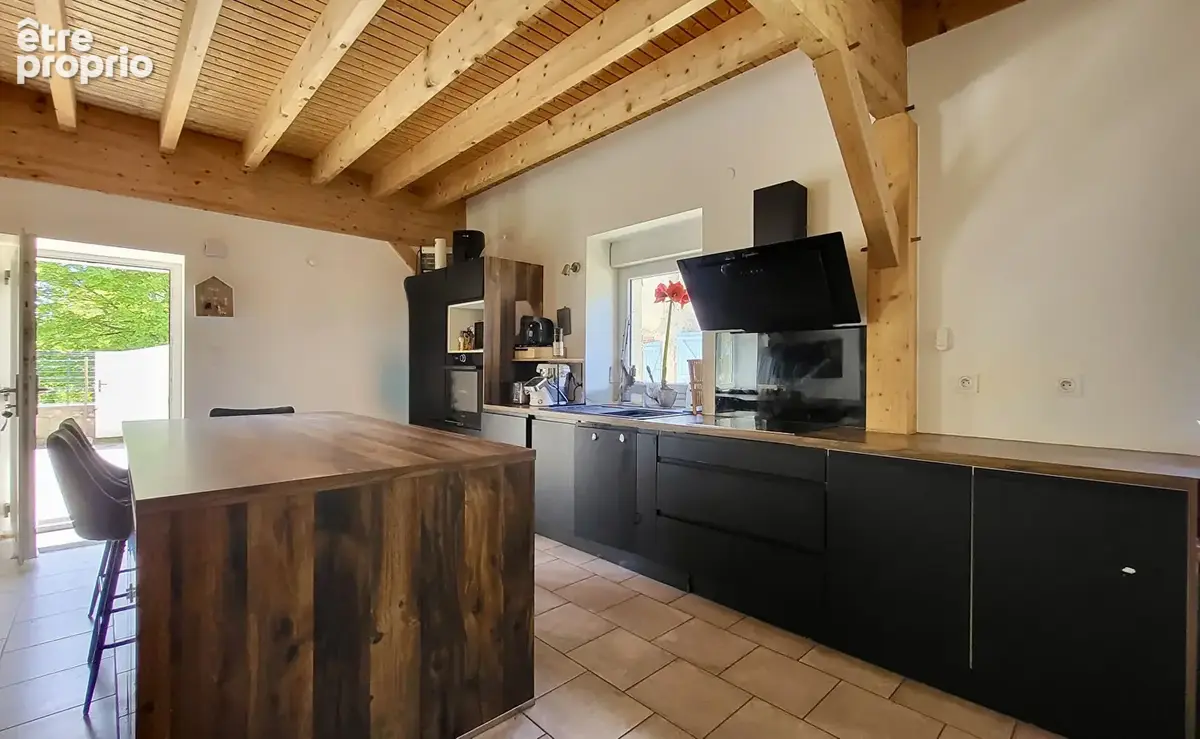 Maison de village, Cressia, 193 m² - photo 7