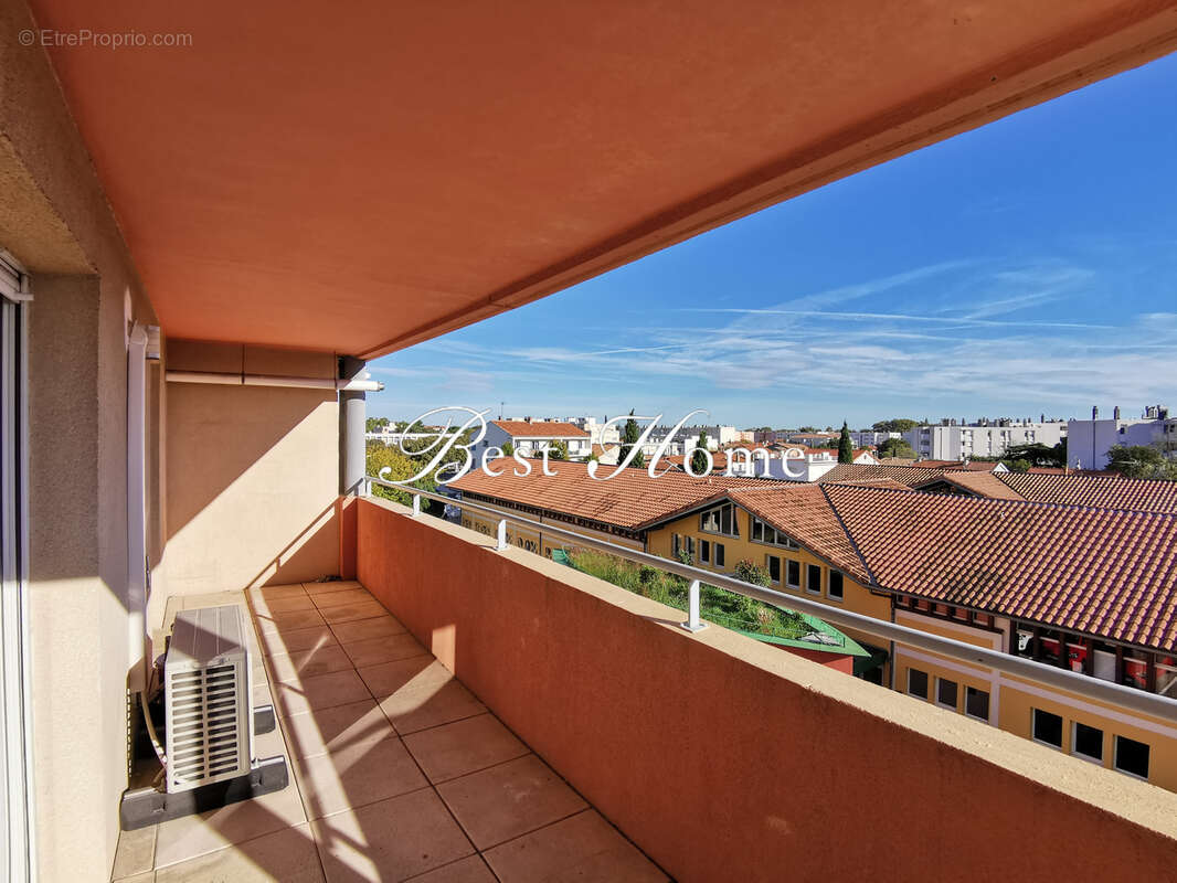 Appartement à NIMES