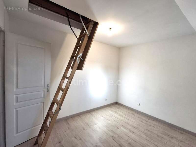 Maison à CHATEAUNEUF-EN-THYMERAIS