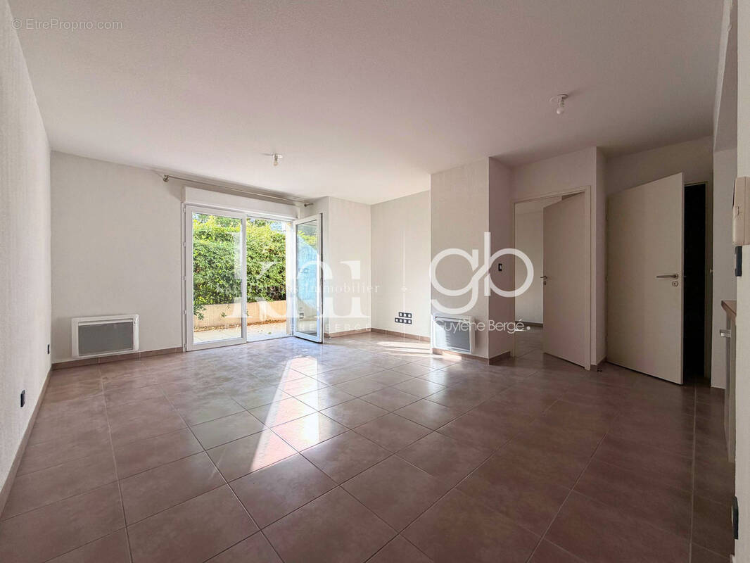 Appartement à JUVIGNAC