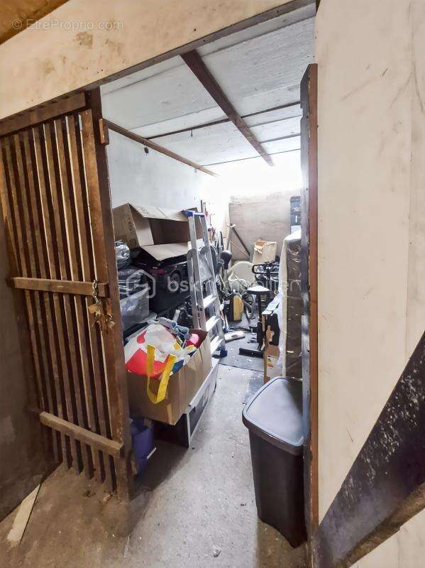 Appartement à CLICHY-SOUS-BOIS