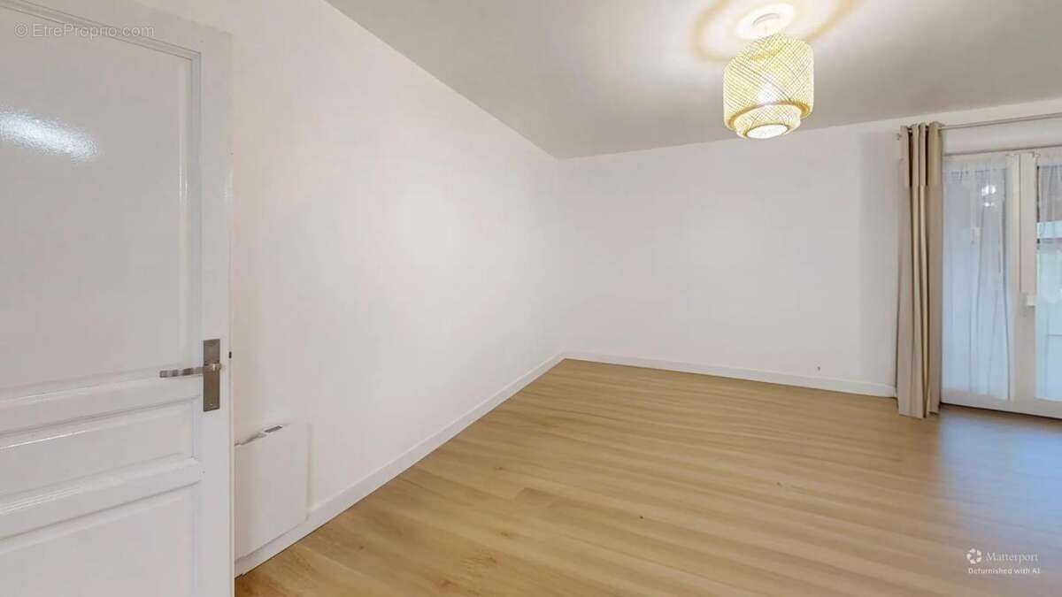 Maison à SAINT-CIRICE