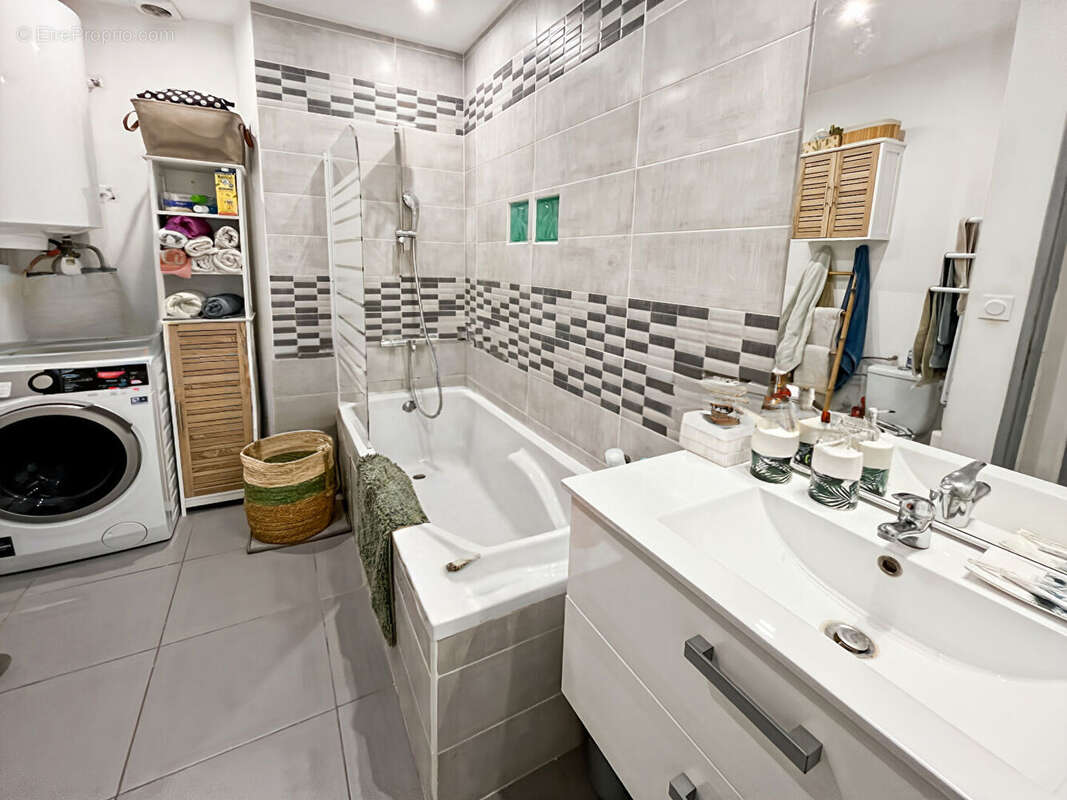 Maison à CHATEAURENARD