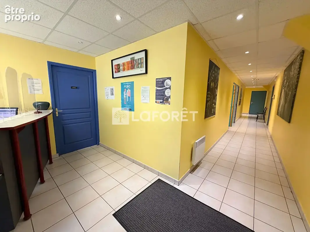Grand appartement à aménager ou divisible en 2 appartements T3, 2 parkings - photo 2