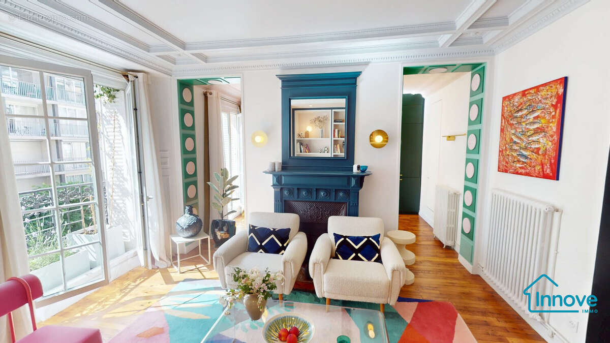 Appartement à PARIS-15E