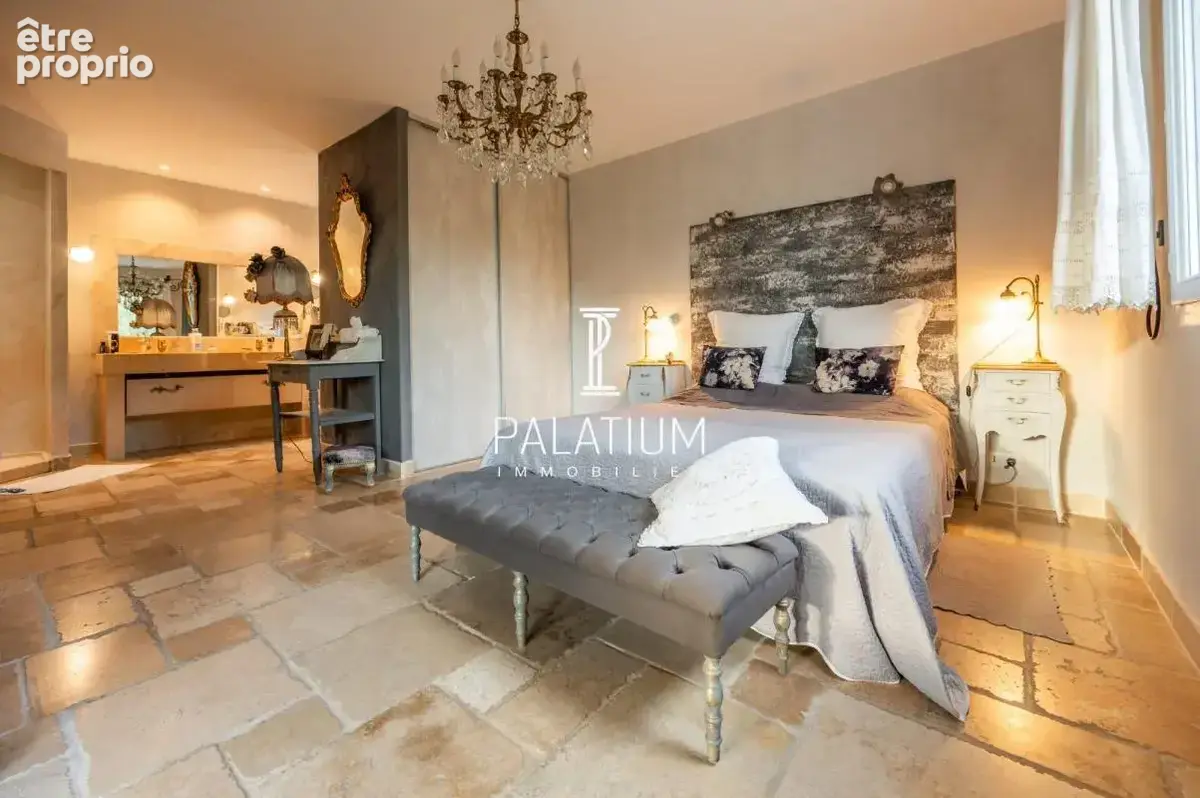 Maison d'exception - 6 pièces - 188 m² - photo 14