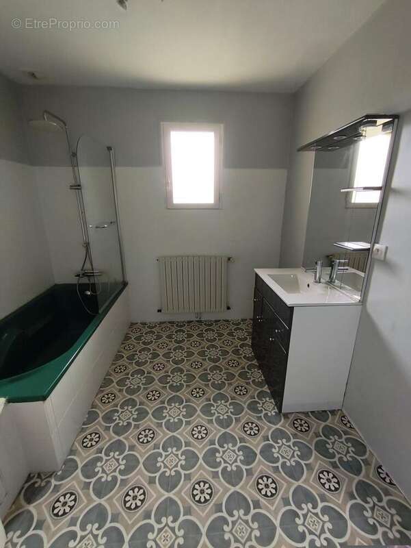 Maison à TESSE-FROULAY