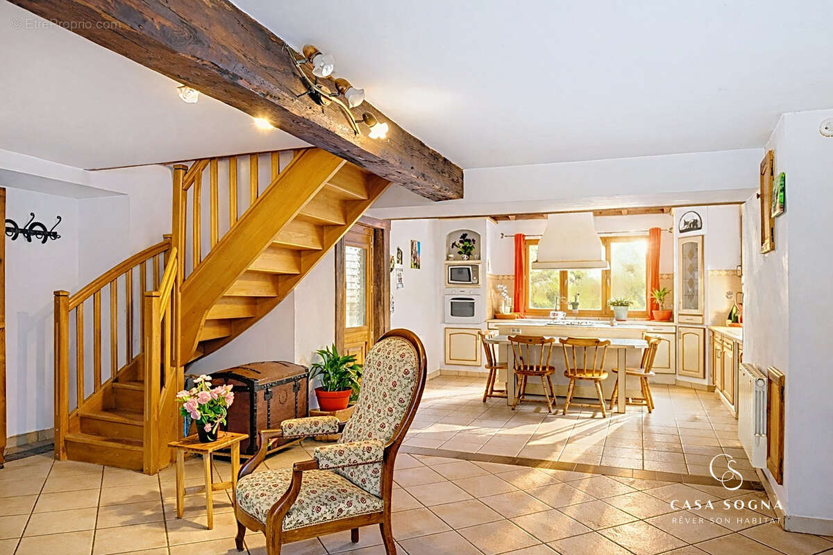 Maison à VILLENEUVE