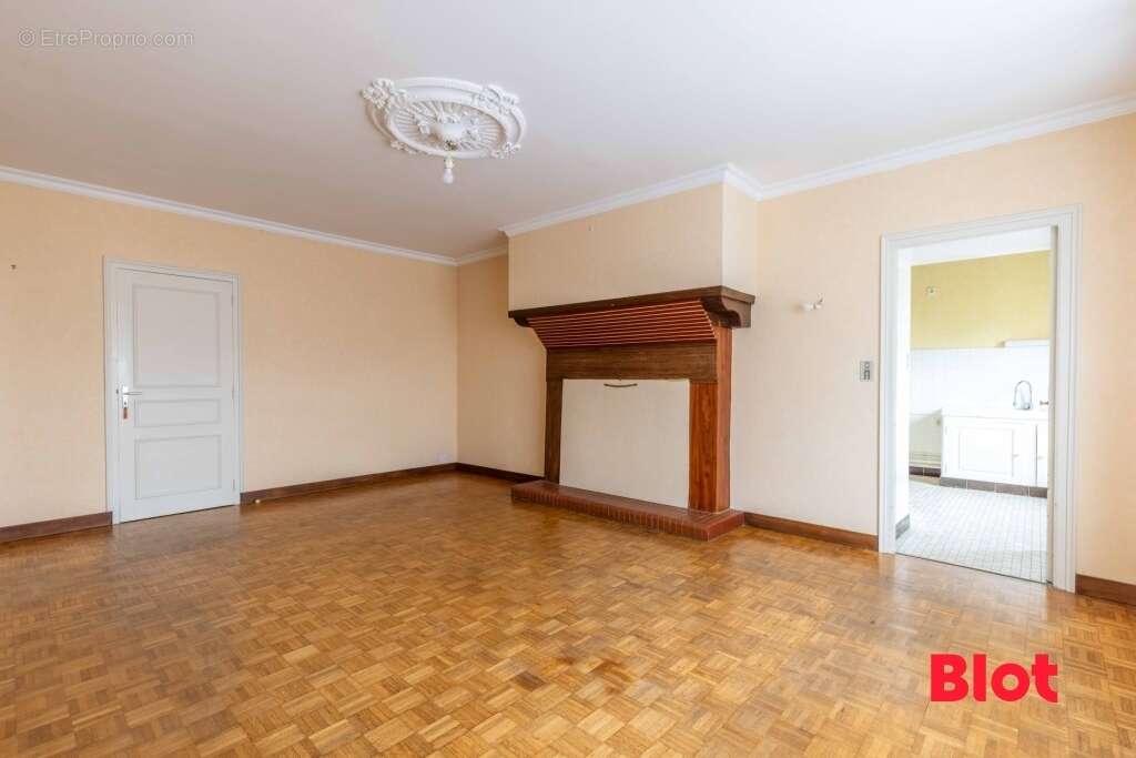 Maison 105 m² à Saint-Germain-Sur-Ille  - photo 3