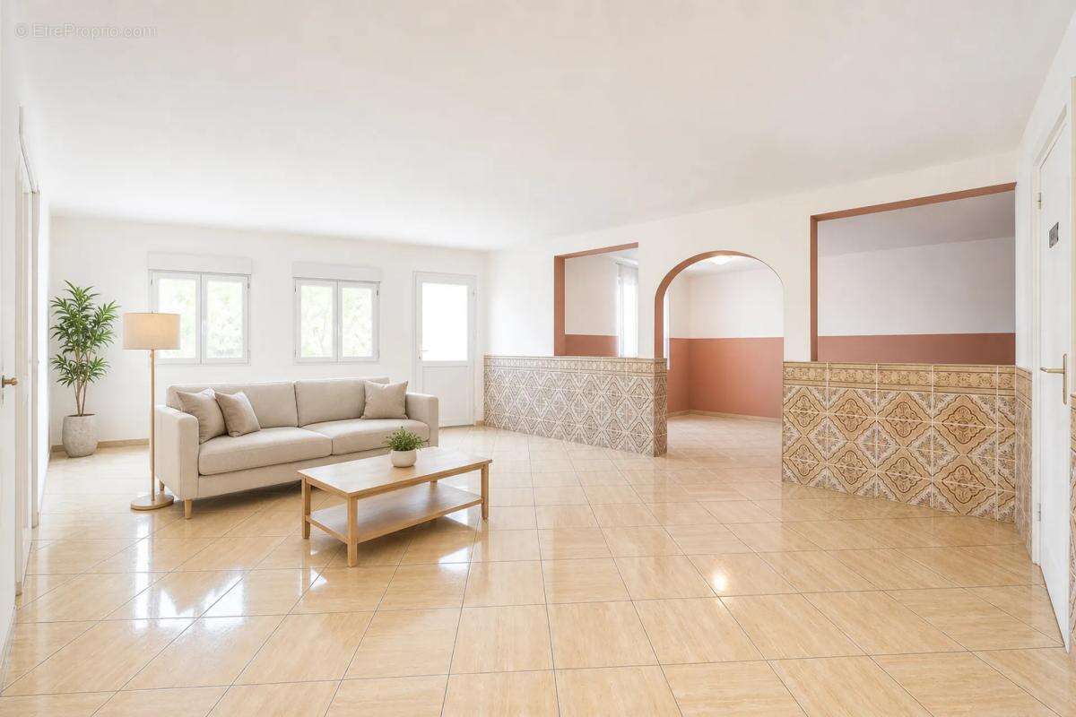Maison de 183 m² avec dépendances - photo 4