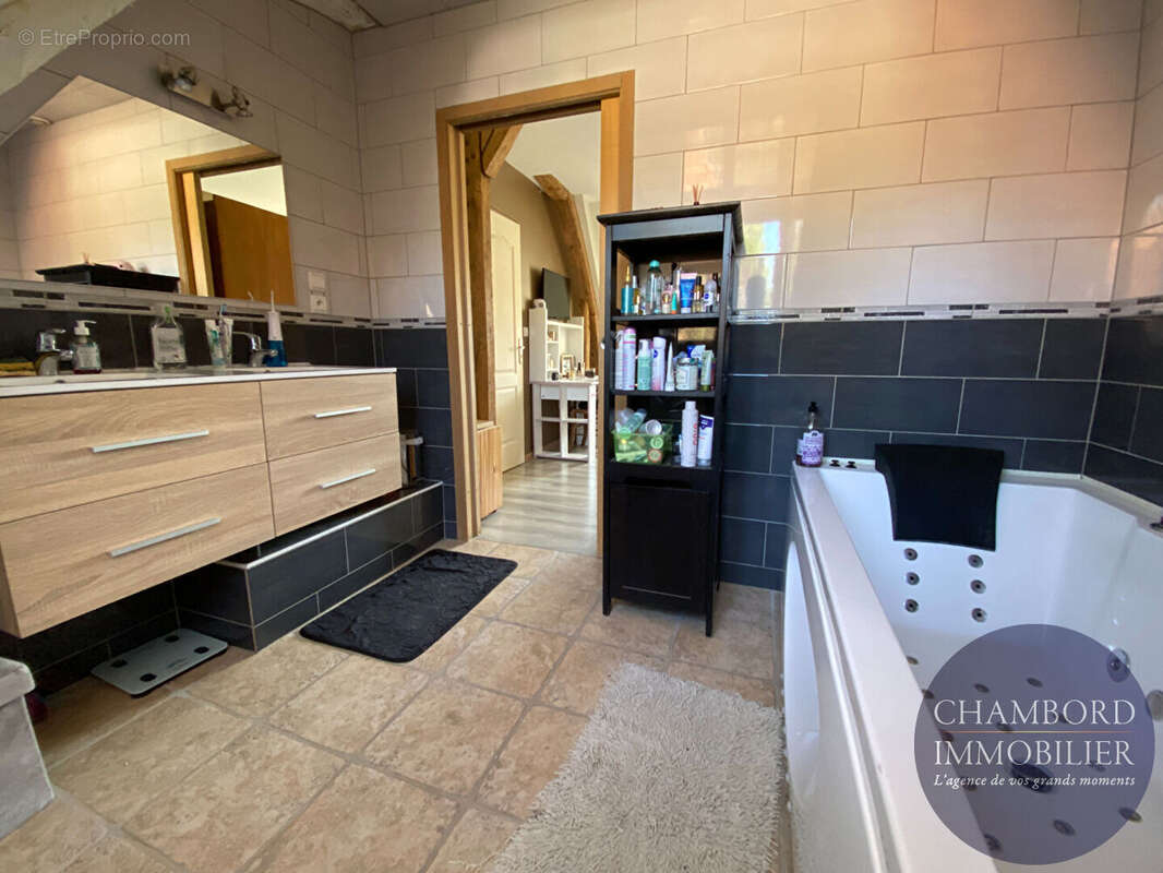 Maison à HUISSEAU-SUR-COSSON