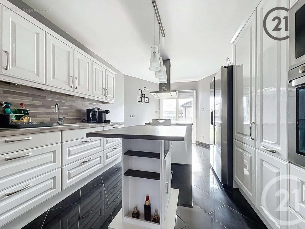 Maison à BAZANCOURT