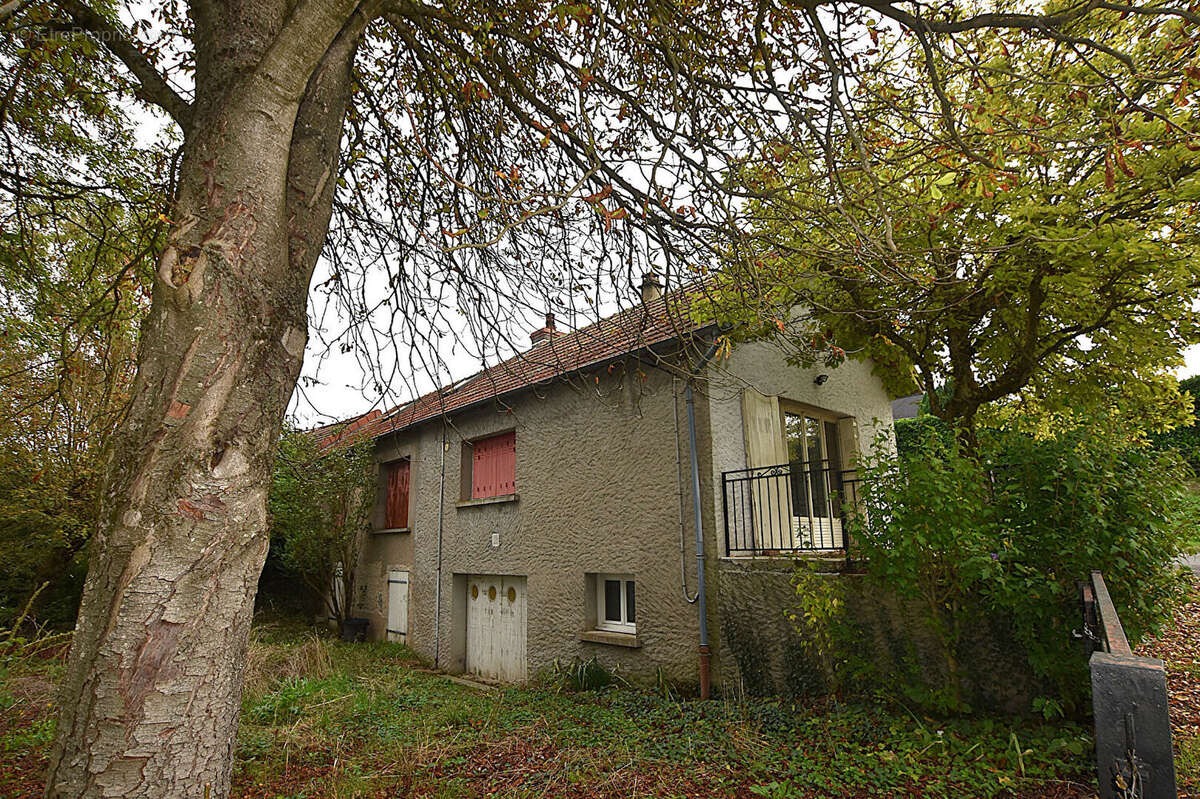 Maison à TREZELLES