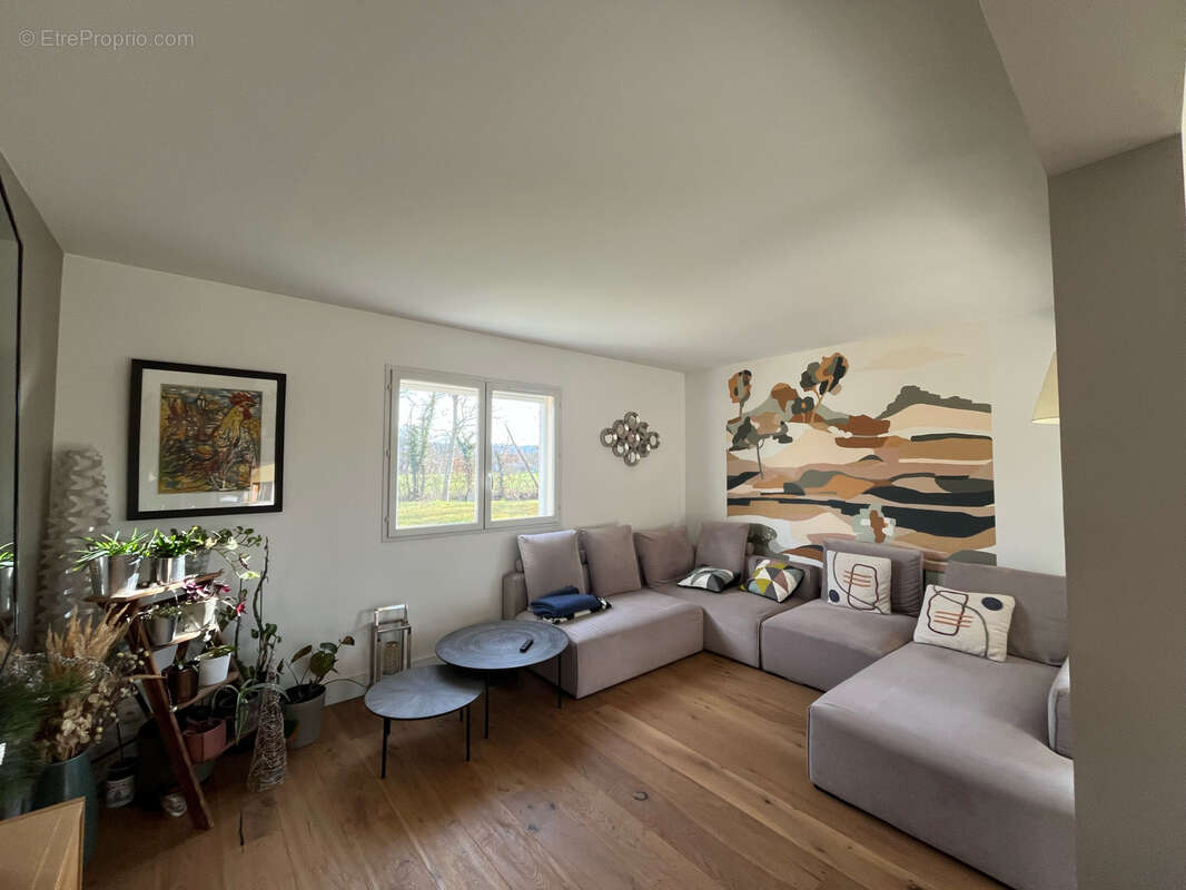 Maison à SAINT-JUST