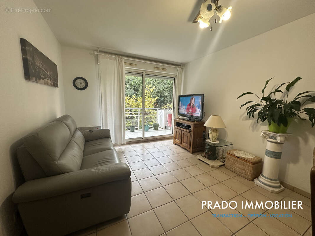 Appartement à MARSEILLE-8E