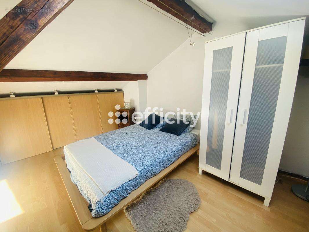 Maison à VILLEURBANNE