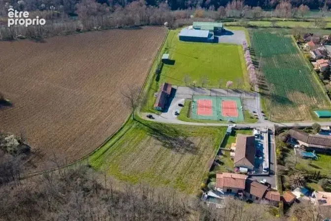 Terrain à MAUZAC