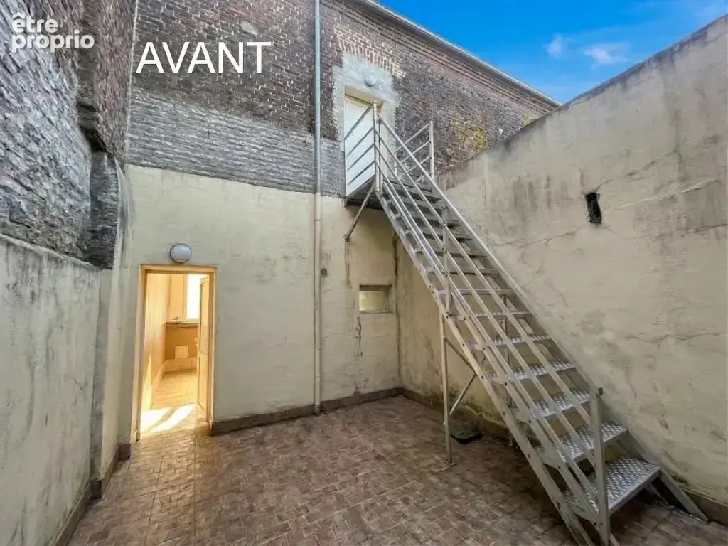 Centre ville, proche des commodités, immeuble de rapport divisé en trois logements!! - photo 4