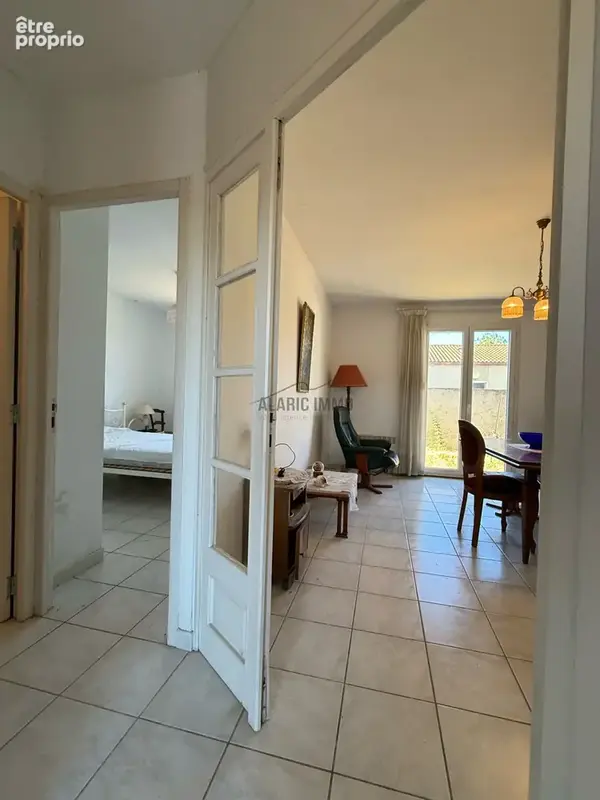 Villa indépendante avec garage et jardin - photo 9