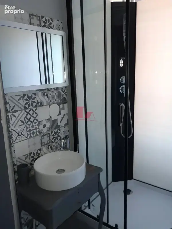 Maison de village avec grange - photo 12