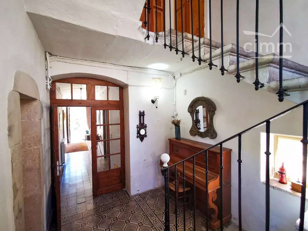 Maison d'hôtes avec vue sur le Château de Largentière - photo 10