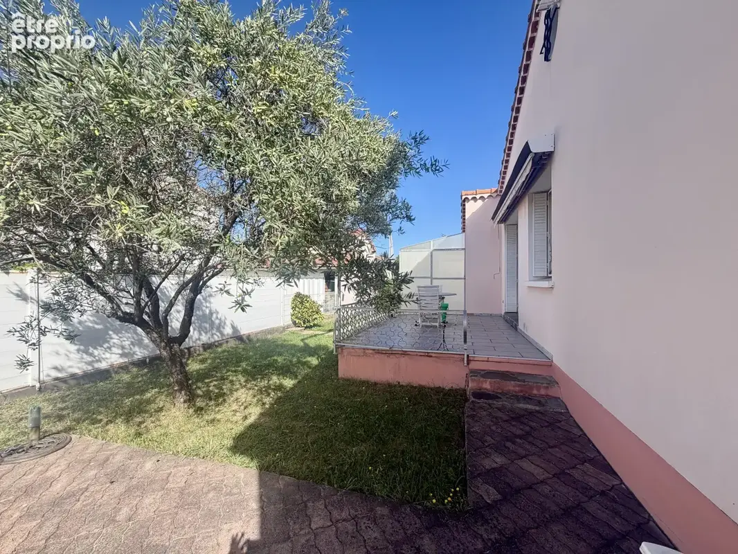 Maison hors lotissement Tournon Sud - 553 m2 de terrain avec piscine - photo 9