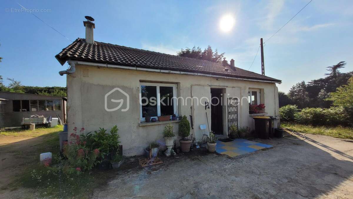 Maison à FERMANVILLE