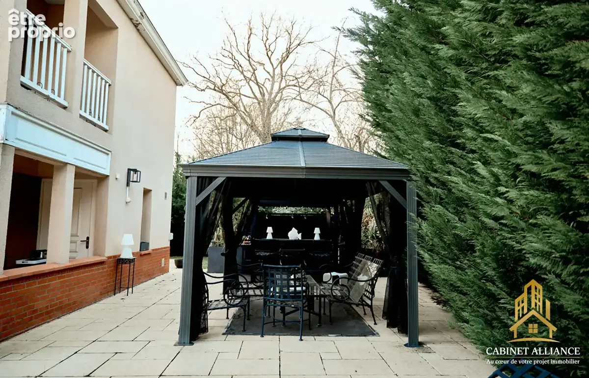 Propriété de Prestige à vendre avec une piscine - photo 17