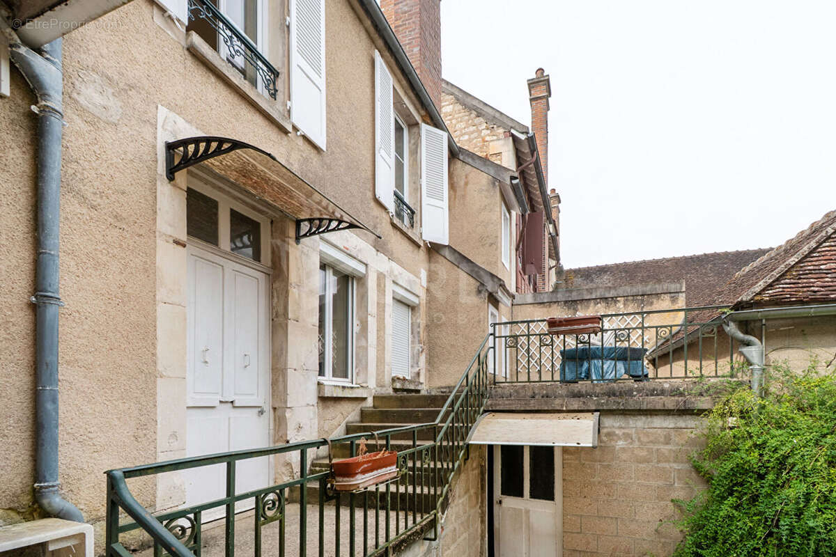 Propriété à Chablis - photo 17