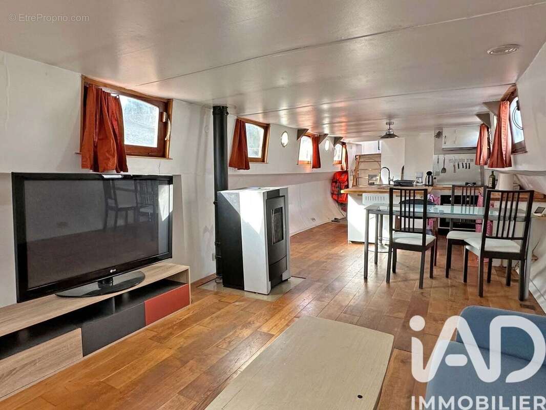 Photo 3 - Appartement à VILLENEUVE-LA-GARENNE