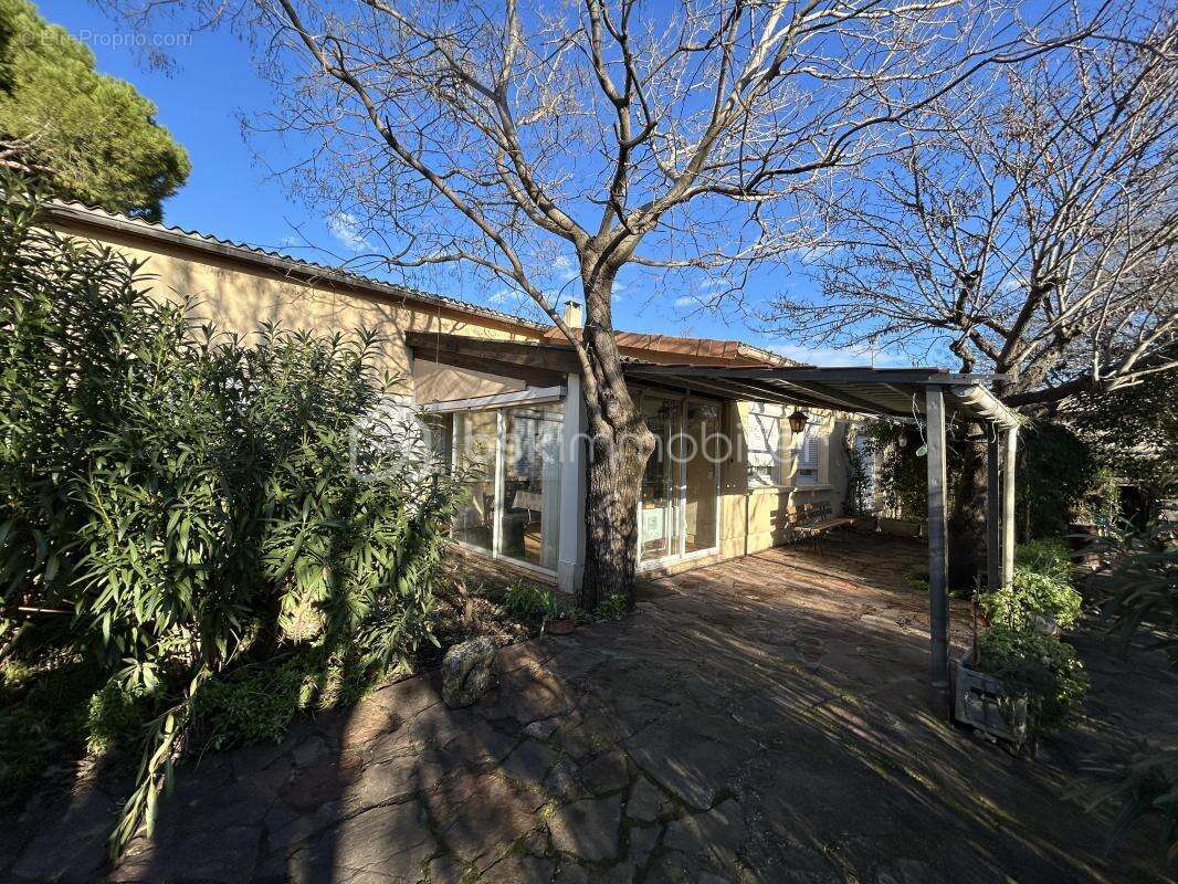 Maison à THEZAN-LES-BEZIERS