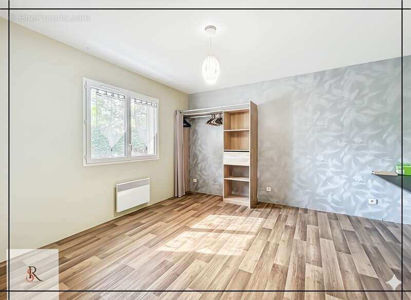 Maison à SAINT-NICOLAS-DE-LA-GRAVE