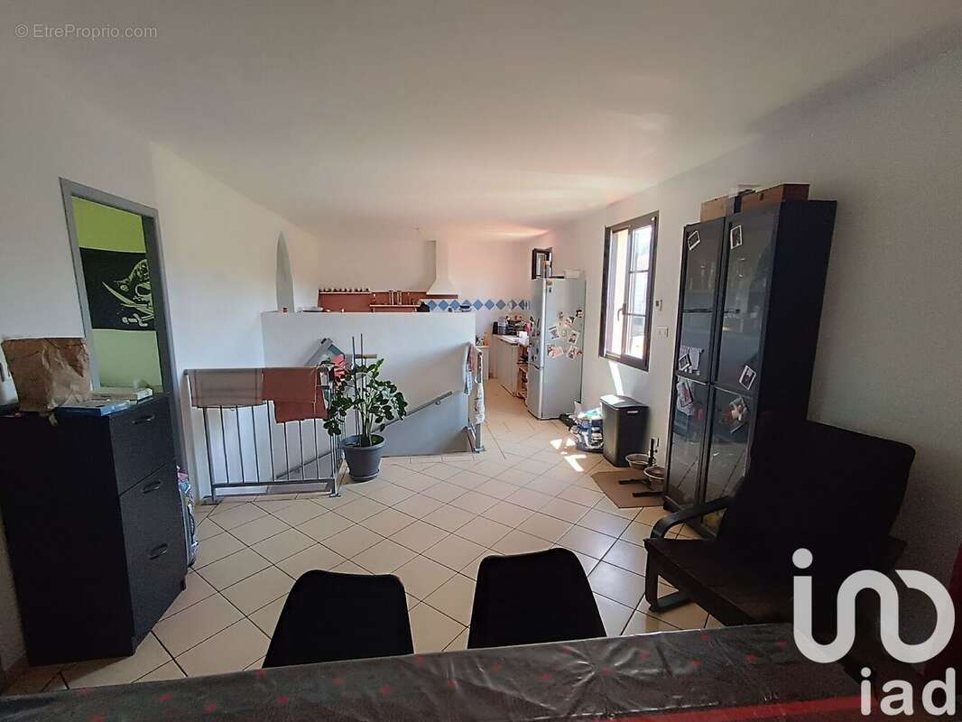 Photo 8 - Maison à SAINT-HILAIRE-DE-LUSIGNAN