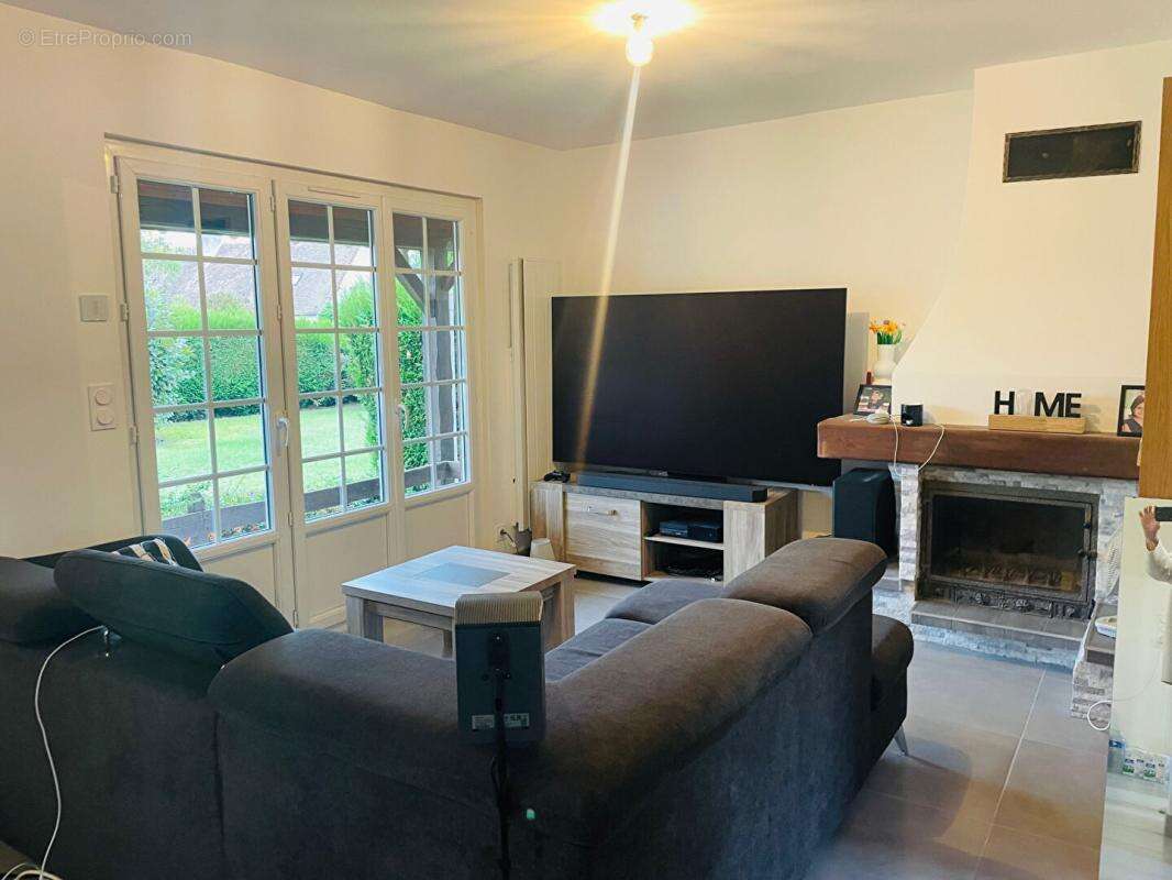 Maison à CHATEAUNEUF-EN-THYMERAIS