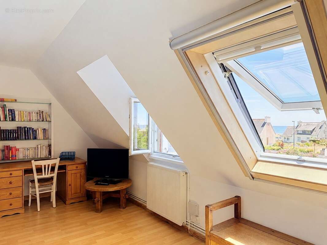 Maison à vendre 4 pièces PLOUHINEC (29) Sous offre - photo 9