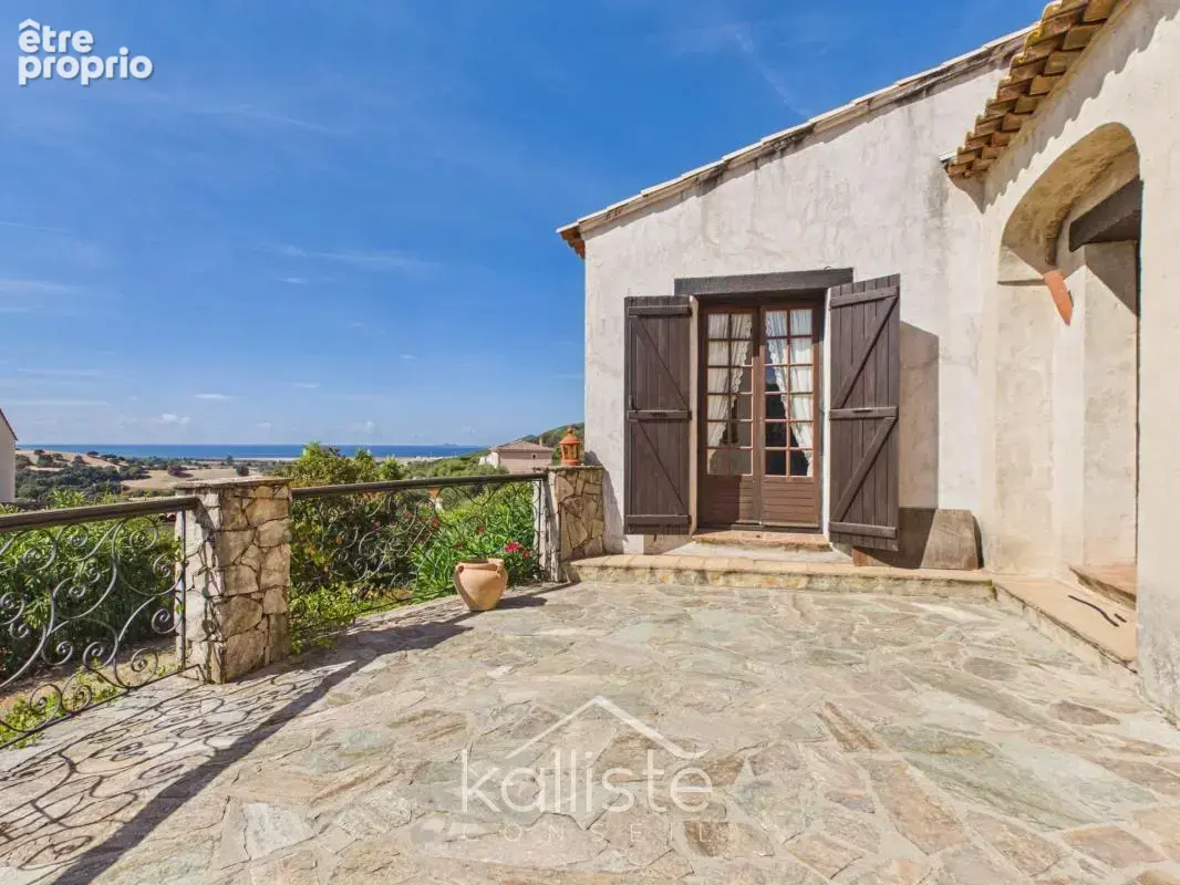 Bastelicaccia - Maison familiale avec studio, vue mer jusqu'aux îles Sanguinaires - photo 3