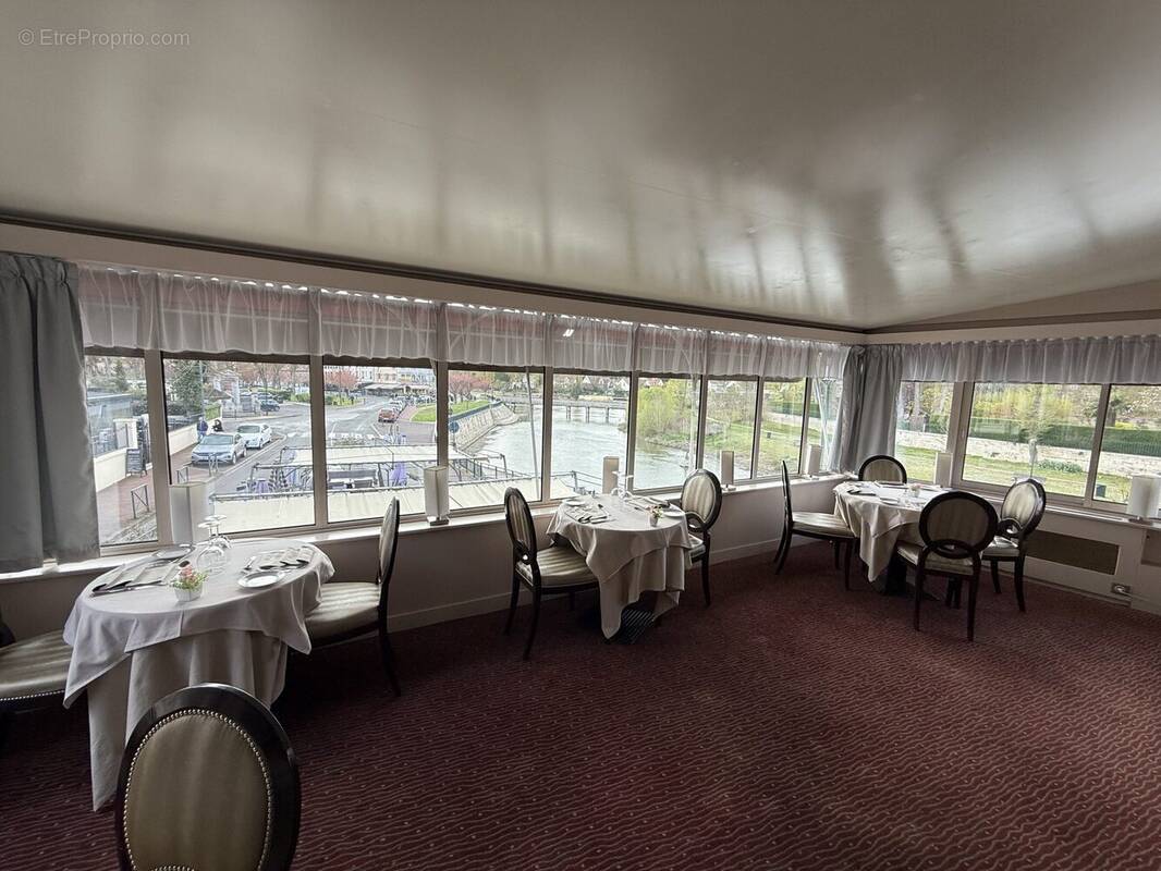 Autre à L'ISLE-ADAM