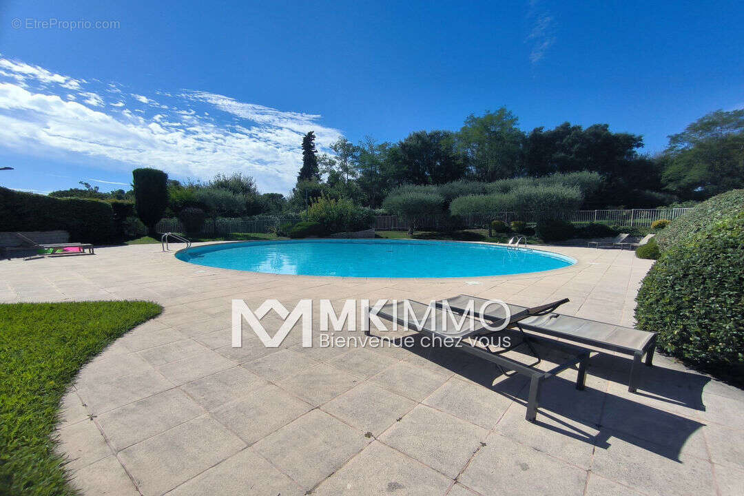 Appartement à VILLENEUVE-LOUBET