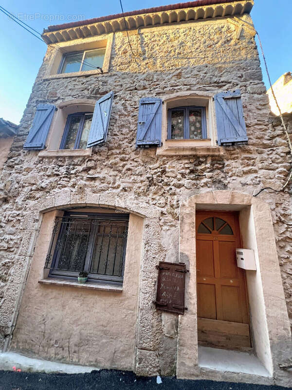 Maison à VALLAURIS