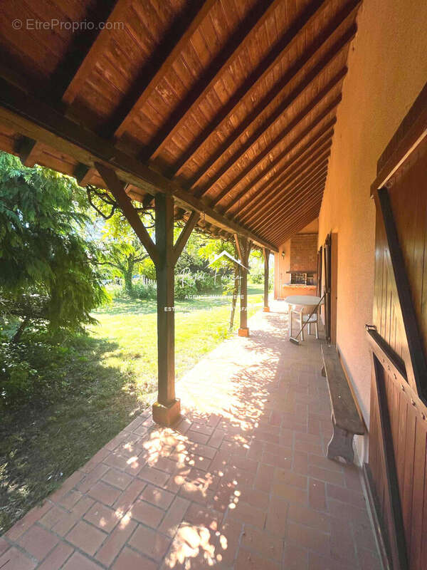 Maison à DANGE-SAINT-ROMAIN